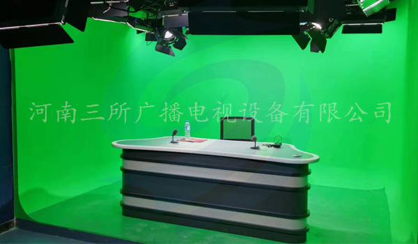 融媒体演播室7.jpg 融媒体演播室7.jpg